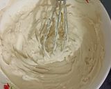 A picture of step 4 of Strawberry Cake in Air Fryer.