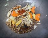香氣爆棚的塔香辣炒臭豆腐的食譜步驟3照片