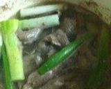 A picture of step 2 of Simmered Beef Tendon.
