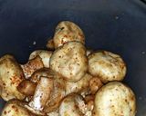 A picture of step 3 of Barbecued Mushrooms.