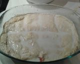 A picture of step 7 of Onion and tomato pie.