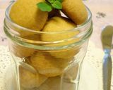 A picture of step 4 of Crispy and Round Peanut Butter Cookies.