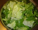A picture of step 1 of Lettuce and Nori Seaweed Salad with Mentsuyu Sauce and Mayonnaise.