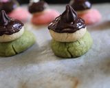 A picture of step 18 of Decoration Cookies: For Your Cakes on Doll's Day.