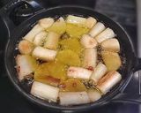 A picture of step 4 of Ajillo with Japanese Leek and Nagaimo.