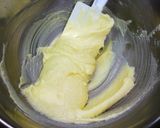 A picture of step 3 of Aunt Stella-Style Baked Potato Square Cookies.