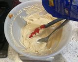 Foto langkah ke 5 dari resep Lotus dessert cream cheese.