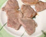 Foto del paso 2 de la receta: Solomillo, con bacon y champiñones laminados