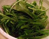 A picture of step 1 of Simmered Mizuna and Aburaage in Sauce.