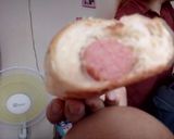 Foto del paso 9 de la receta: Salchichas envueltas o enrolladas