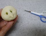 A picture of step 11 of Cute Hedgehog Shaped Steamed Bread.