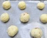 A picture of step 4 of Cheese & Bacon Pão de Queijo.
