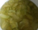 A picture of step 3 of Out of box Green Apple Pie.