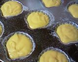 A picture of step 9 of Fluffy Moist Madeleines.