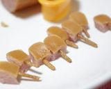 A picture of step 4 of Wiener Sausage Bears for Bento.