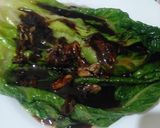 Foto langkah ke 3 dari resep Stir garlic lettuce.