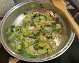 Foto del paso 3 de la receta: Risotto de Langostinos al Ajillo con parmesano