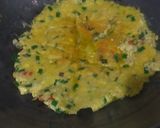 Foto langkah ke 8 dari resep Dadar Telur Kecambah.
