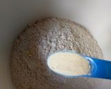 A picture of step 2 of White Bread Rolls Without Oven.