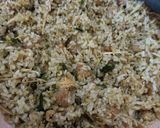 Foto langkah ke 5 dari resep Nasi goreng teri Cabai ijo.
