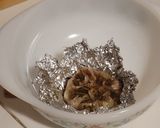 Foto del paso 2 de la receta: Pan con mantequilla de ajo rostizado
