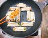 A picture of step 4 of Crispy Pan-Fried Dumplings (Guotie).