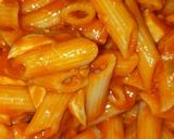 Foto del paso 3 de la receta: Macarrones con atún, cebolla, huevo y tomate