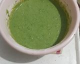 A picture of step 4 of Spinach Cake.