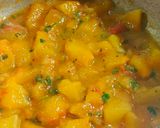 A picture of step 4 of Muskmelon Curry.