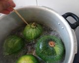 Foto del paso 1 de la receta: Zapallo italiano relleno con pino de carne