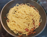 Foto del paso 3 de la receta: Espaguetis a la Carbonara versión italiana