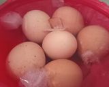 Foto langkah ke 3 dari resep Telur Ayam Kemangi Balado.
