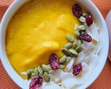 A picture of step 4 of Mango Banana Smoothie Bowl.
