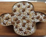 Foto del passaggio 17 della ricetta Colomba pasquale con gocce di cioccolato e lievito madre