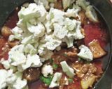 A picture of step 6 of Gobi gosht.