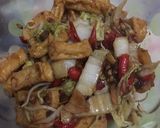 Foto langkah ke 3 dari resep Tumis tahu sawi toge.