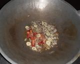 Foto langkah ke 2 dari resep Tumis Jamur Tiram.