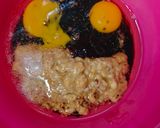 Foto langkah ke 5 dari resep 166. Upside Down Banana Choco Cake.