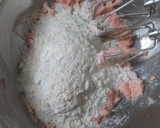 A picture of step 7 of Sakura and Matcha Cookies.