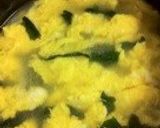 A picture of step 3 of Chinese Egg and Wakame Seaweed Soup.