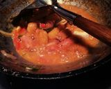 Foto langkah ke 7 dari resep Nugget Sosis Pedas Asam Manis.