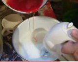 Foto del paso 3 de la receta: Mousse de frutilla súper fácil