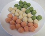 A picture of step 5 of Tri-Colored Potato Dango (For Flower Viewing ).