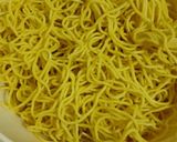 Foto langkah ke 1 dari resep Mie basah goreng.
