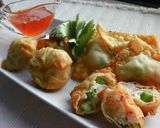 A picture of step 7 of Shrimp and Spring Asparagus Fried Wontons.