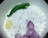 A picture of step 1 of Coconut Chutney Curry.