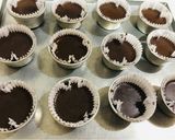 Foto langkah ke 2 dari resep Chocolatos Lava Cake.