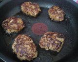 A picture of step 4 of No-Mess Korean-style Mini Burgers.