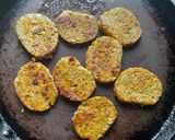 A picture of step 5 of Raw papaya Tikki.