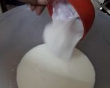 मावा केसर पिस्ता आईस्क्रीम (mawa kesar pista ice cream recipe in marathi) रेसिपी स्टेप 3 फोटो